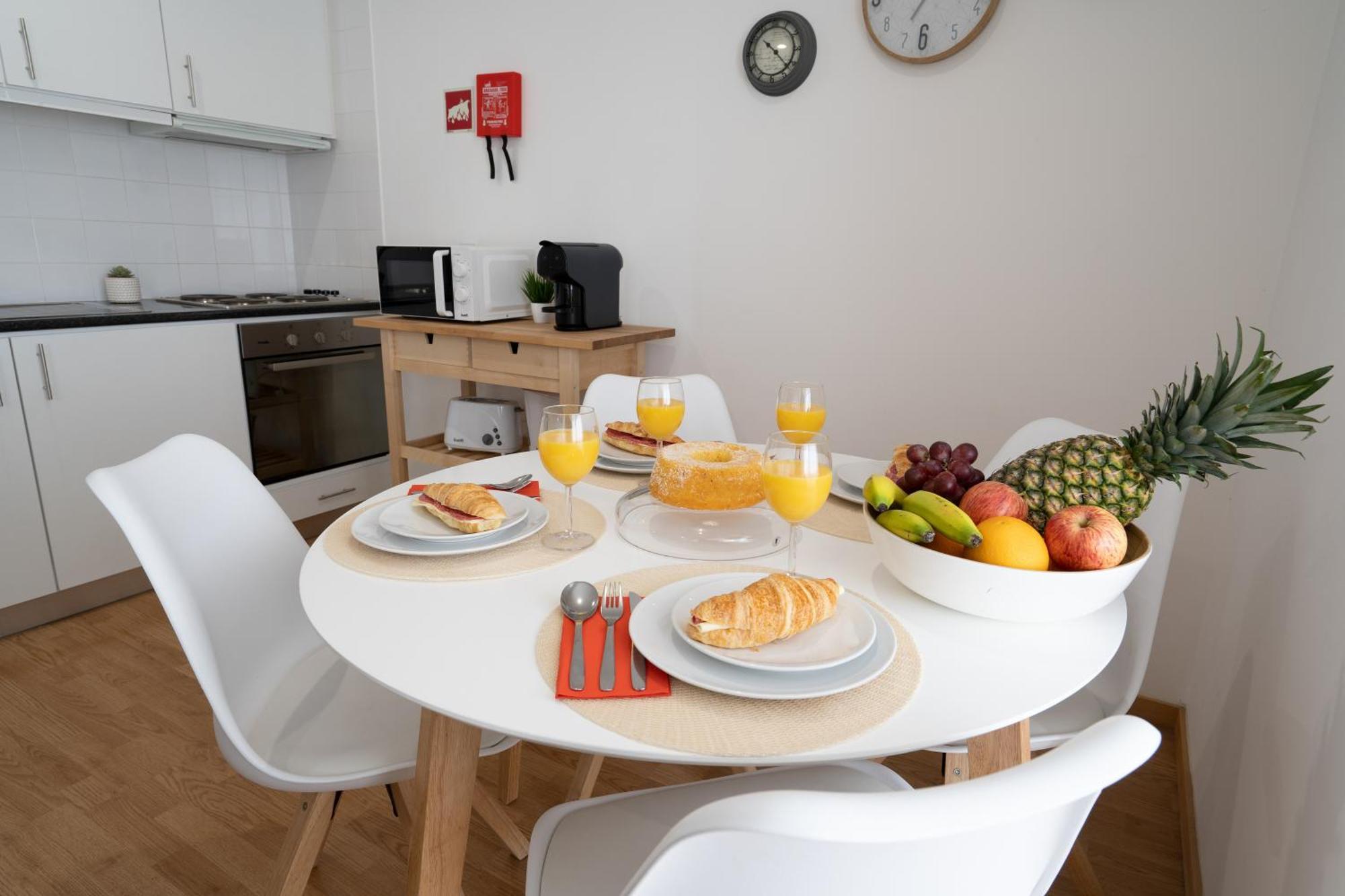 Host Wise - Colorful Fresh Flats - Batalha Lägenhet OOporto Rum bild